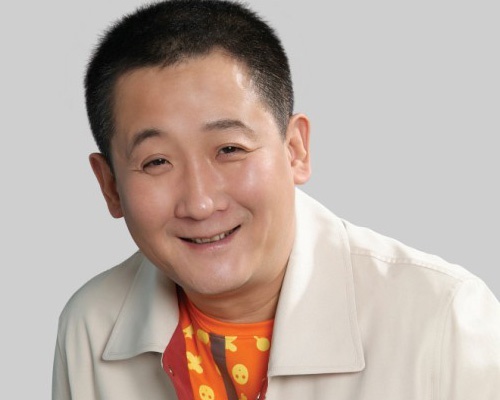 梁天代言红泰足浴器