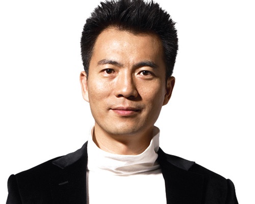 黄健翔代言《魔域》